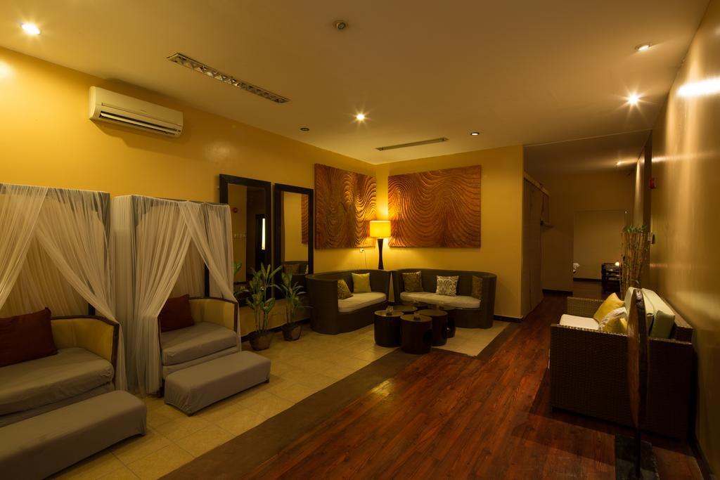 Resort Alta Vista De Boracay 3*