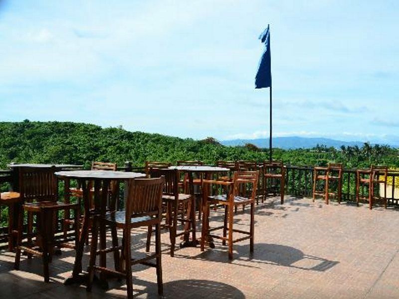 Alta Vista De Boracay Resort 3*